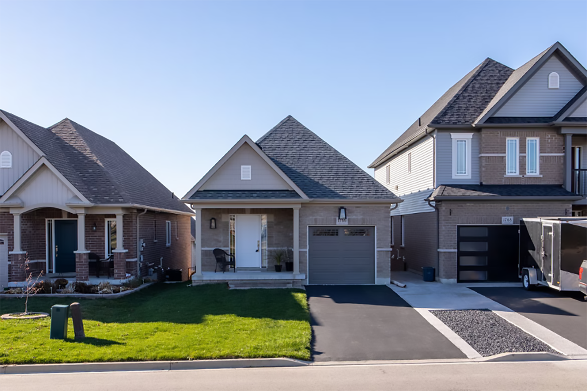 How to Prevent Garage Door Problems - Garden & Greenhouse