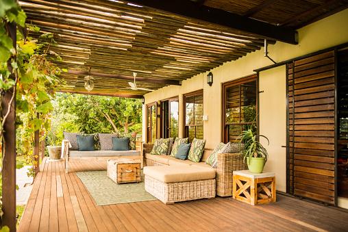 Maximizing Your Living Space: Why Junk Removal Services are a Must - Garden & Greenhouse