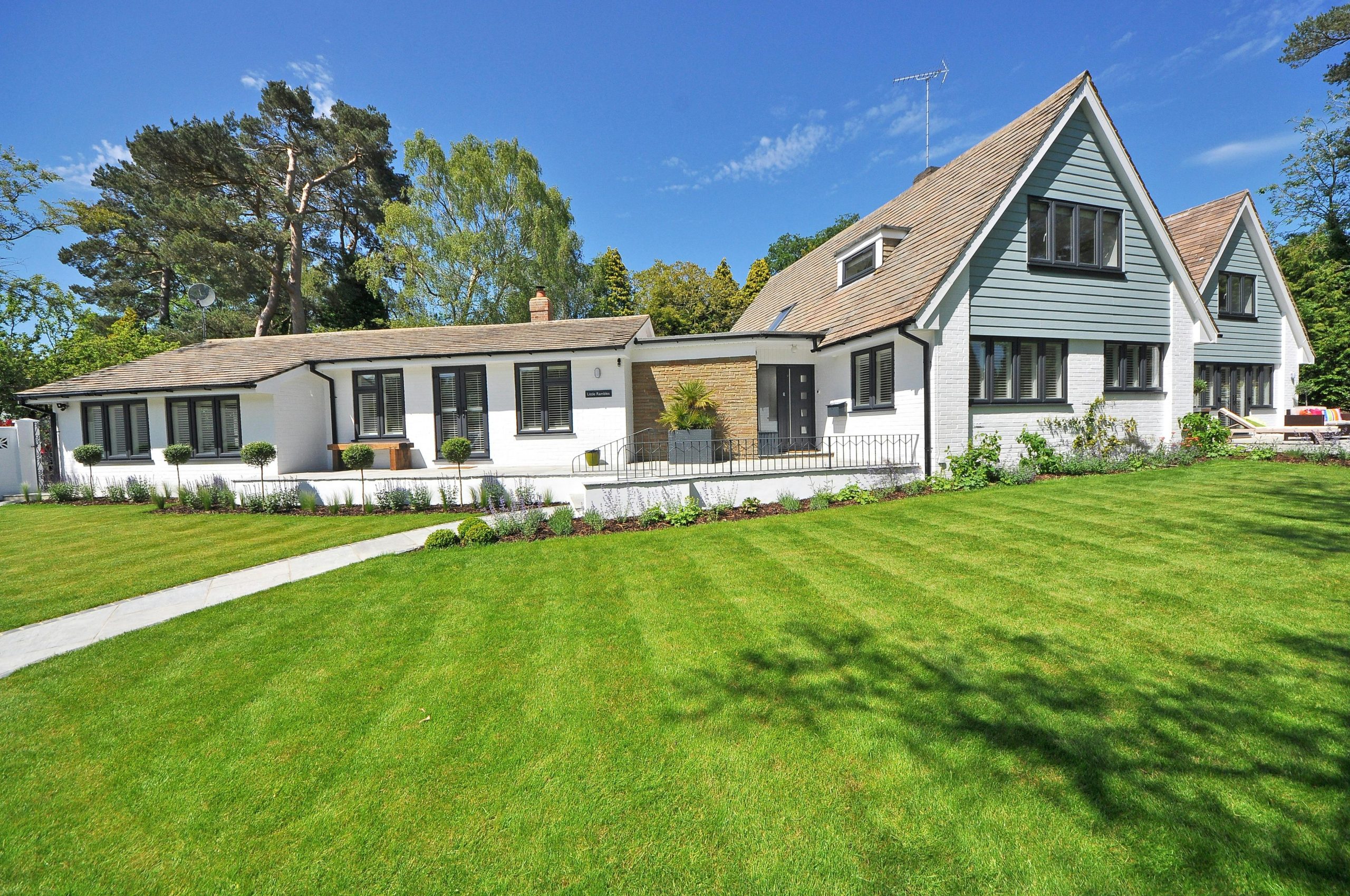 Exterior home remodeling: ten essential factors to consider 138