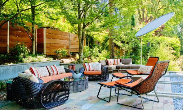 How to clean and maintain wooden patio furniture 85